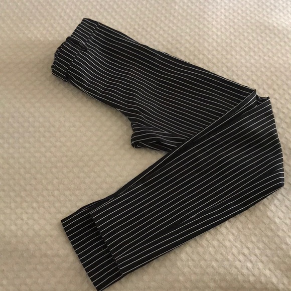 Weather stripes - Picture 2 of 3